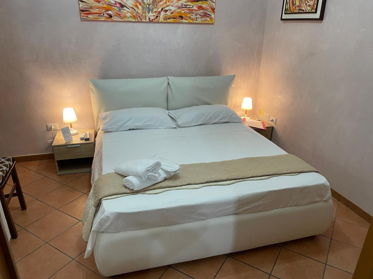Neretum Casa Vacanze Apartment นาร์โด ภายนอก รูปภาพ